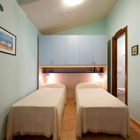 Villette La Marina - Home Holidays Costa Rei * Costa Rei